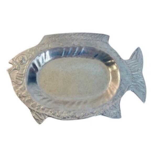 The Don Drumm Oval Fish Platter aluminum 9.5"H x 14.25"W x 1.25"D - Picture 1 of 8